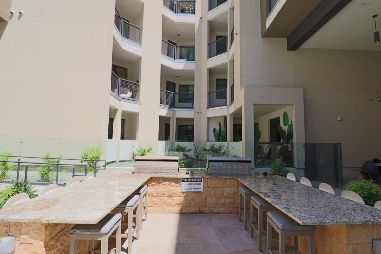 Walk Score 81-Shopping District-King Bed-Parking G2047 Scottsdale Exterior foto